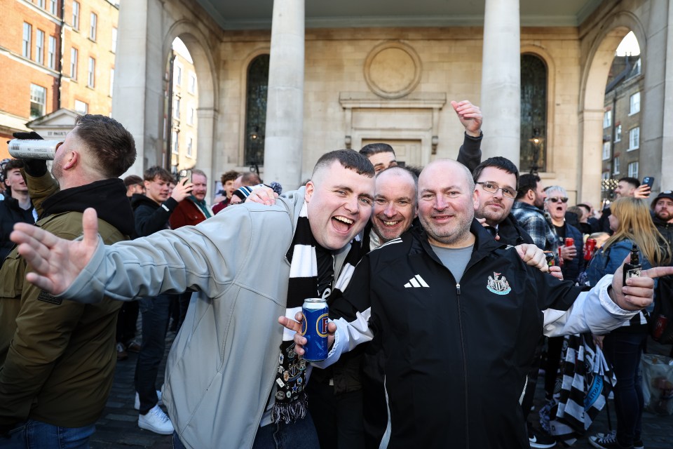 Newcastle Utd Wag beams as she shares picture with thousands of Geordies taking over London ahead of Carabao Cup final