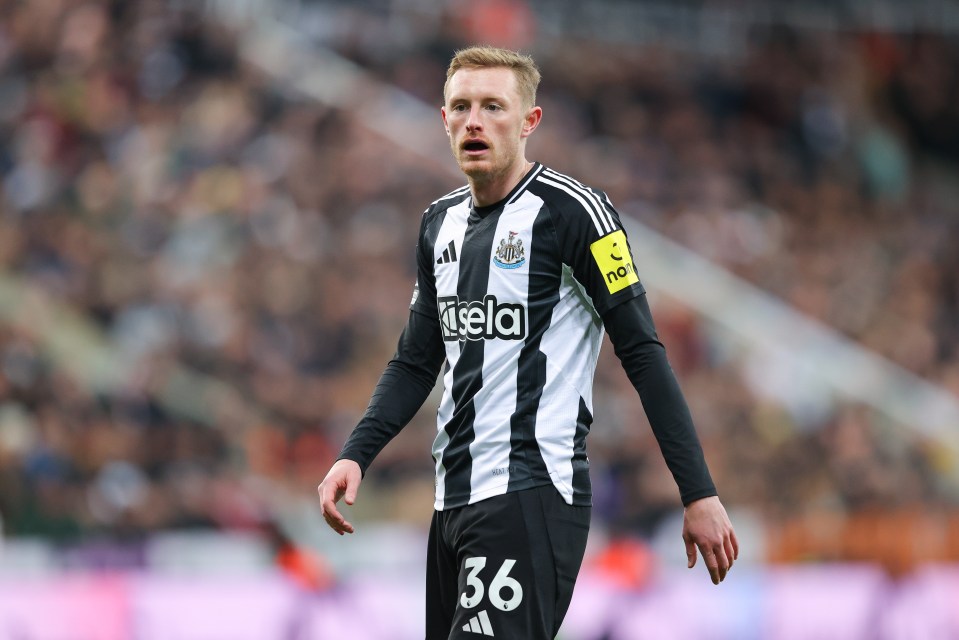 Newcastle star Sean Longstaff ‘wanted by Premier League rivals in shock transfer with Toon tempted by 100% profit’