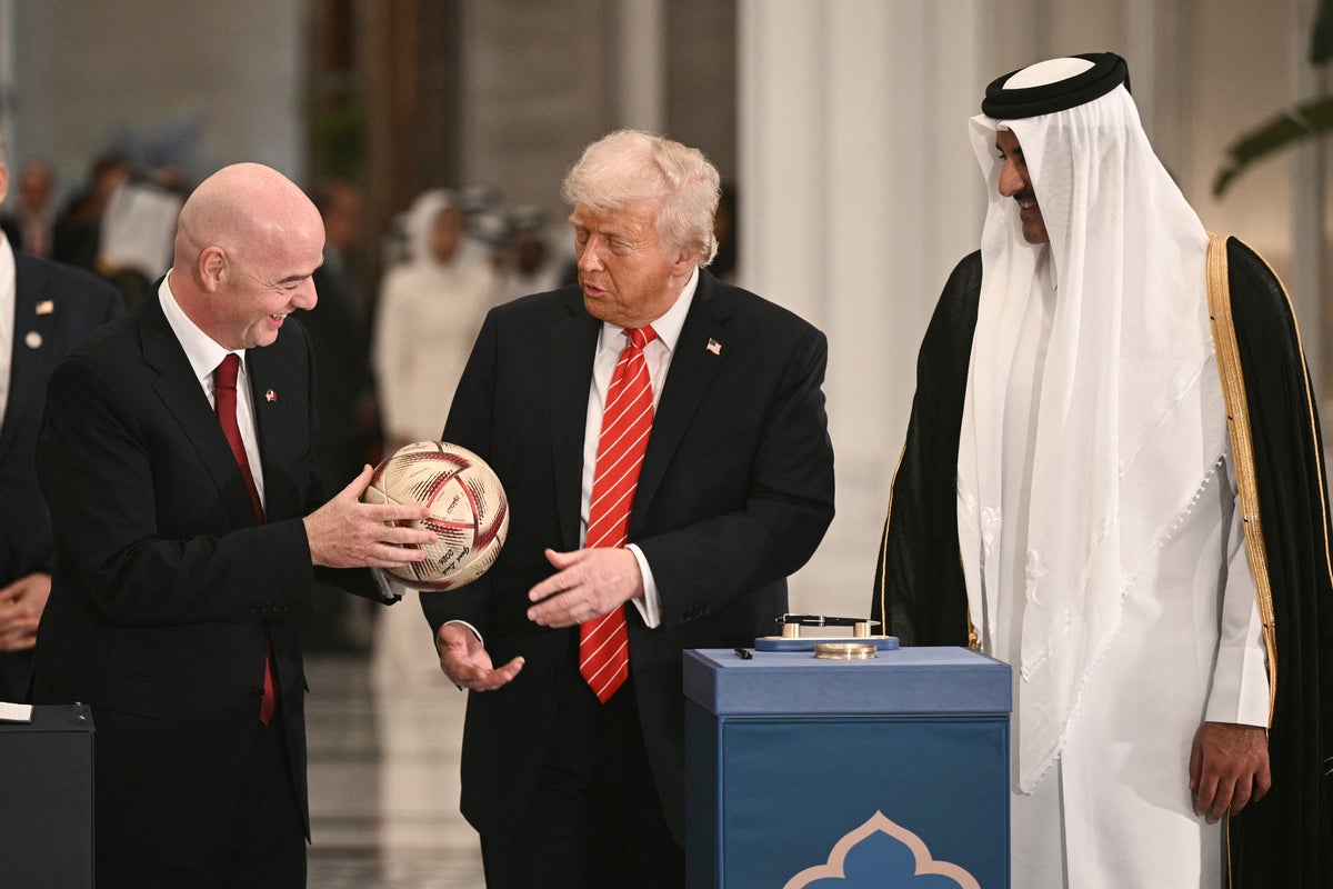 FA chair joins protest against Gianni Infantino’s late arrival to Fifa Congress after Saudi trip with Donald Trump
