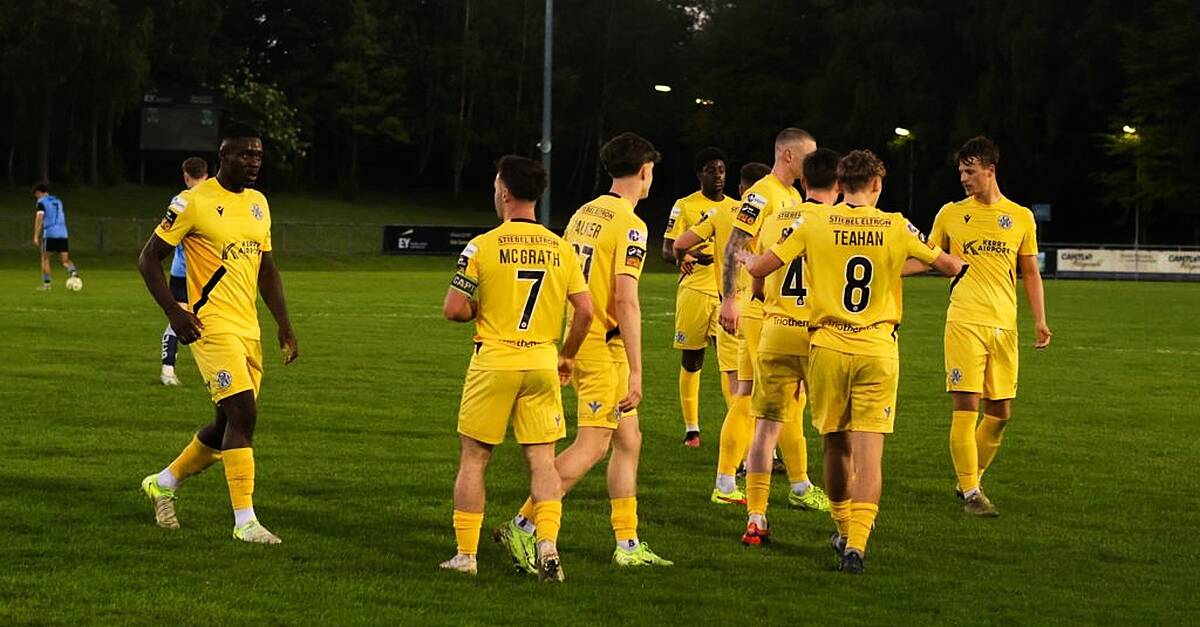 Kerry FC welcome Treaty tonight