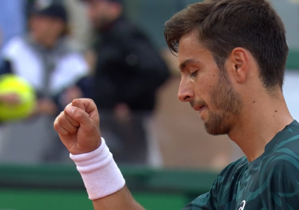 Musetti Stays Hot on Roman Clay
