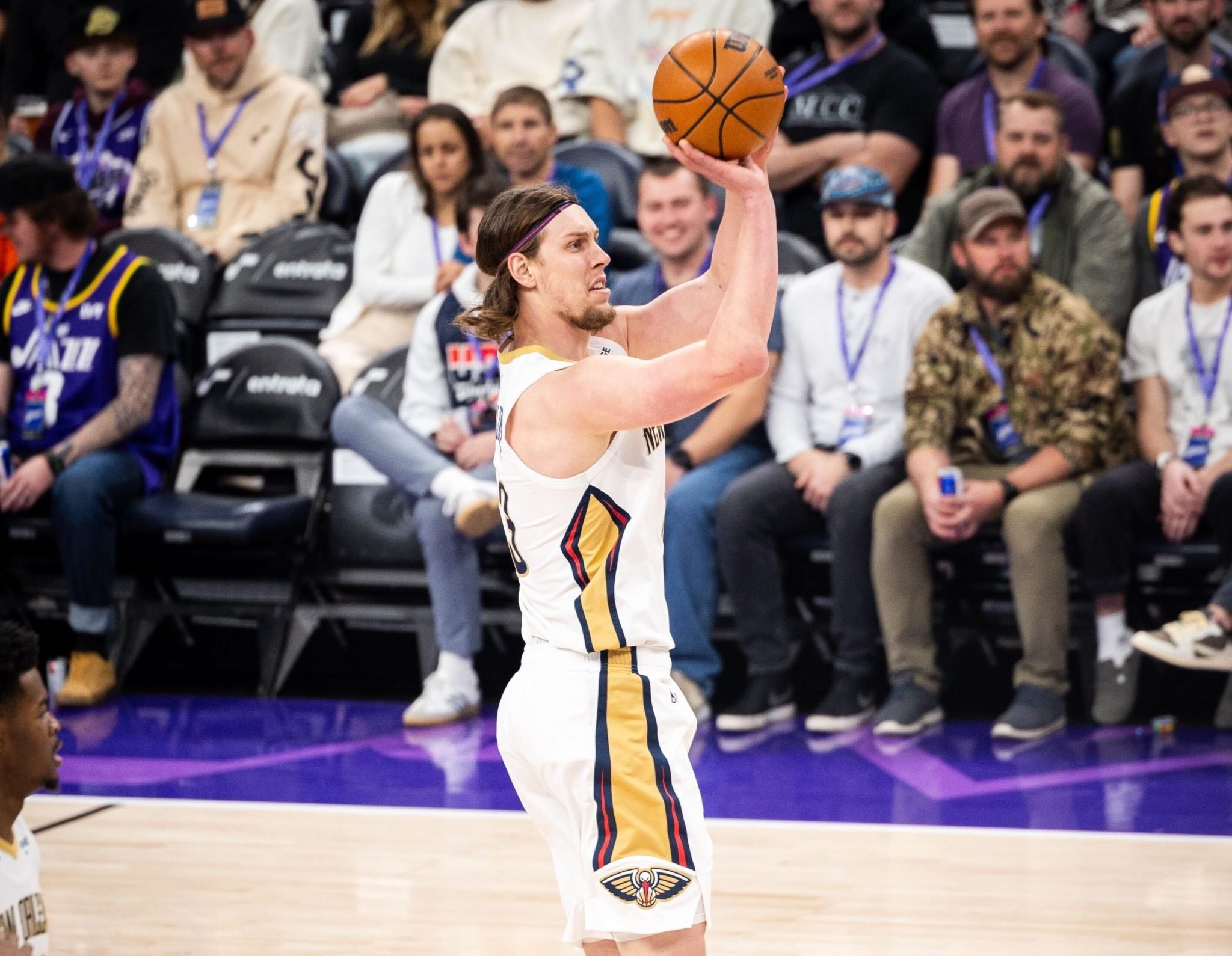 Wizards trade Kelly Olynyk to Spurs