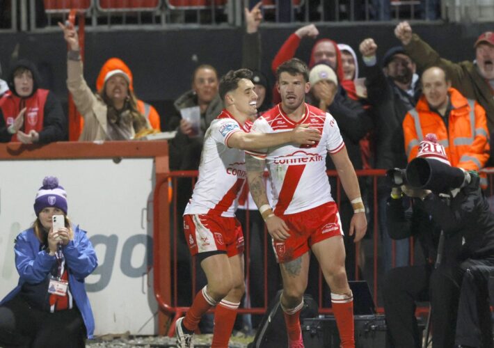 Late Oliver Gildart tries help Hull KR book Grand Final date with Wigan