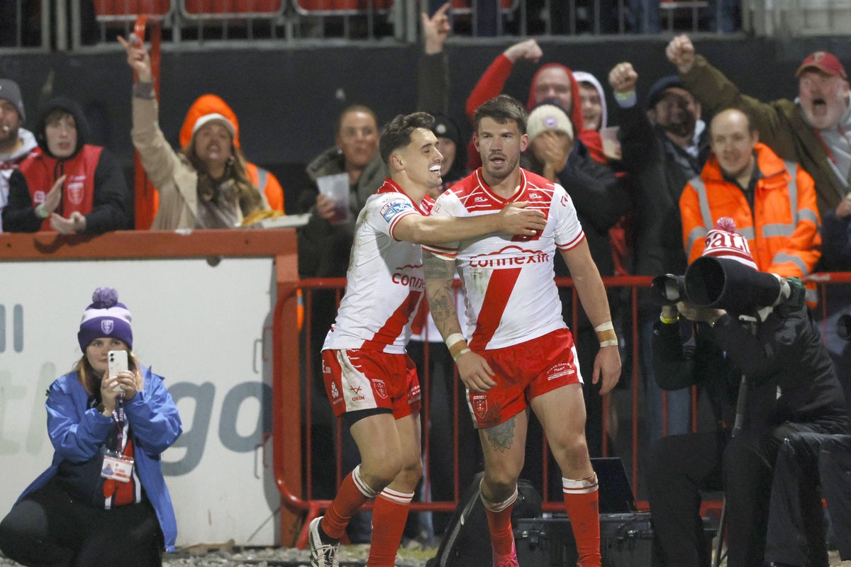 Late Oliver Gildart tries help Hull KR book Grand Final date with Wigan