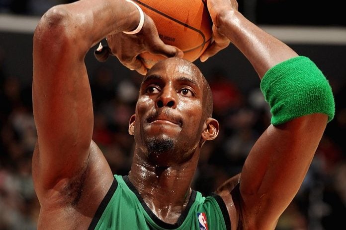 Paul Pierce: Kevin Garnett said f*** you when player asked him to wedding during a game