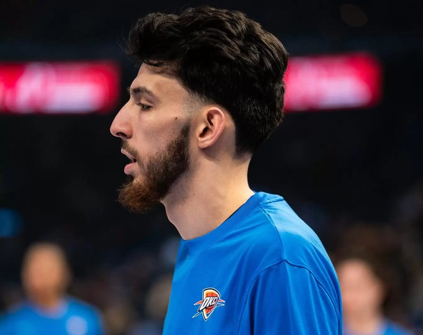 Chet Holmgren records double-double performance through injury