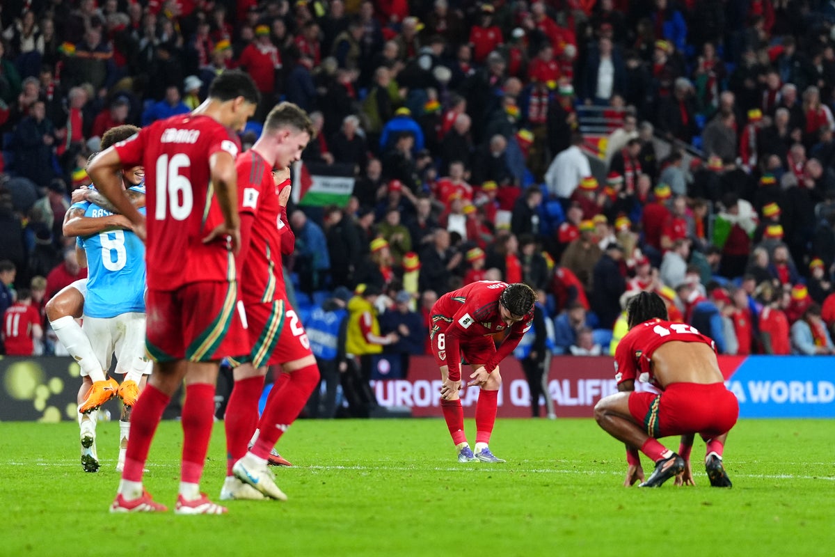 Kevin De Bruyne double sinks Wales as Belgium take control of World Cup group