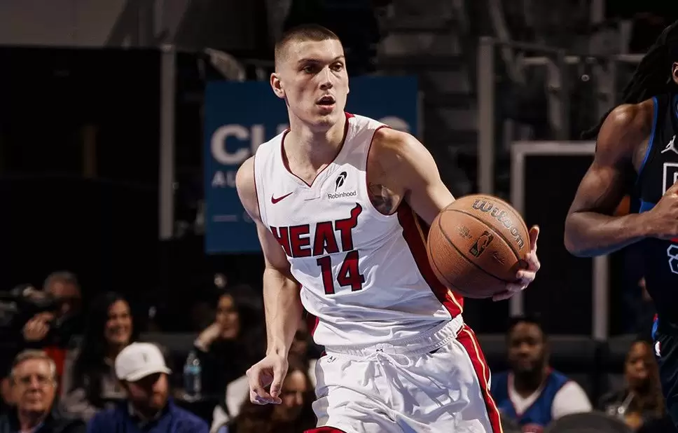 Erik Spoelstra impressed by Tyler Herro’s “rhythm”