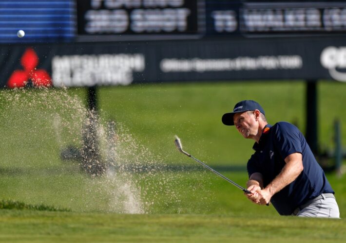 Justin Rose extends lead at Farmers Insurance Open