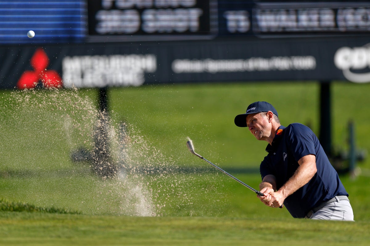 Justin Rose extends lead at Farmers Insurance Open