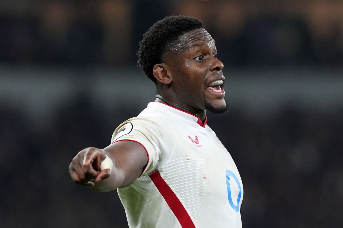 Steve Borthwick expects ‘big roar’ when Maro Itoje steps off England bench