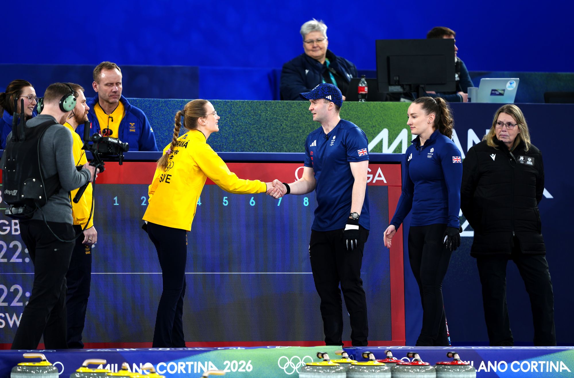 Winter Olympics live: Mouat and Dodds set for curling semi-final before Mia Brookes’ medal bid in big air final