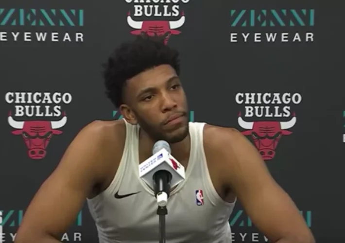 Tony Bradley back on the market