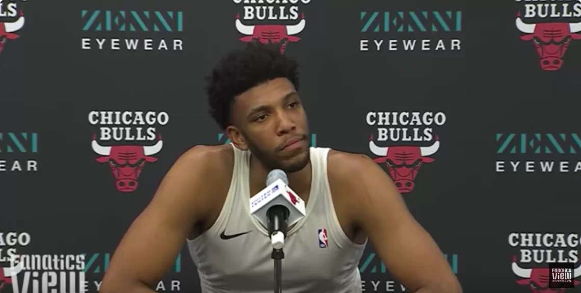 Tony Bradley back on the market