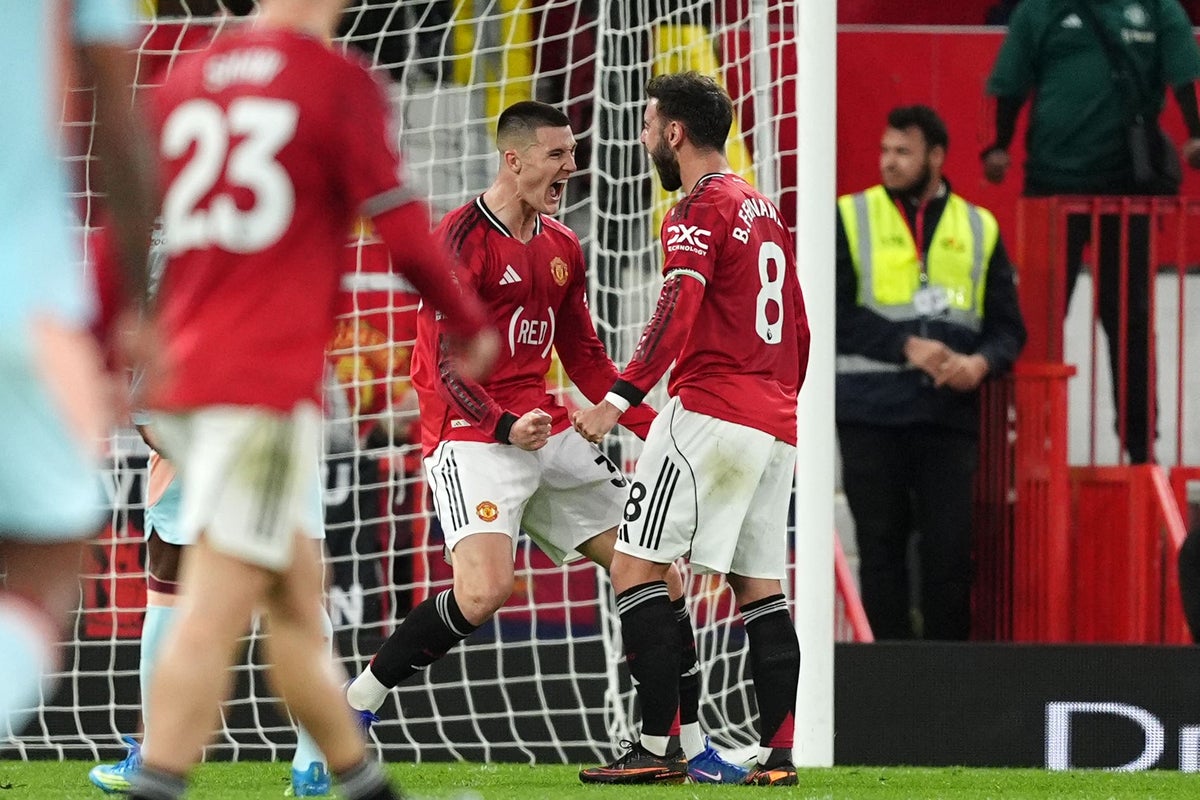 Manchester United hold on to beat Brentford and close in on Champions League