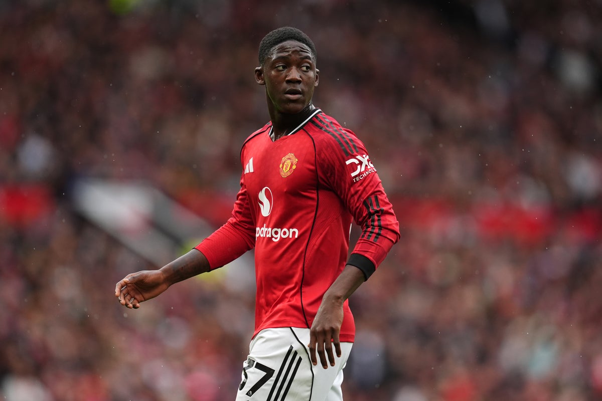 Kobbie Mainoo agrees new Man United deal after turning his career around under Michael Carrick