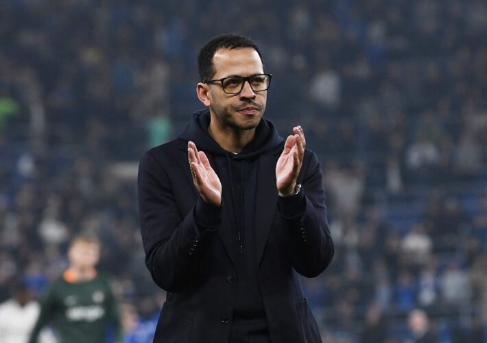 Chelsea vs Manchester United LIVE: Team news from crucial Premier League clash