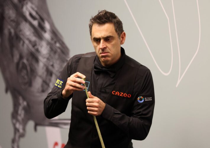 Neil Robertson calls for ban on Ronnie O’Sullivan’s chalk: ‘All the players hate it’