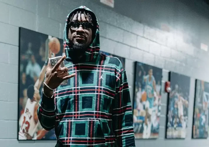 Mark Williams: ‘Mixed emotions’ in return to Charlotte