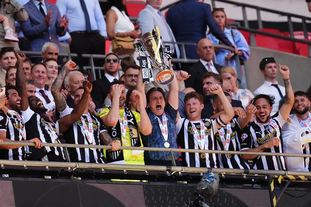 Notts County defeat Salford in play-off final to secure return to League One