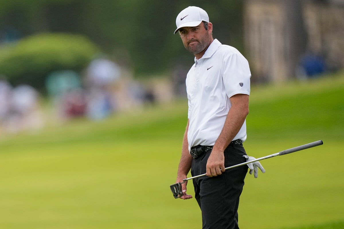 Scottie Scheffler fires early blow as big names chase shock leader Alex Smalley