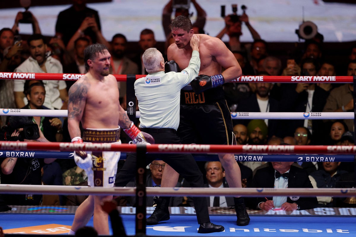 Usyk vs Rico LIVE: Fight result as Ukrainian beats kickboxer with controversial KO