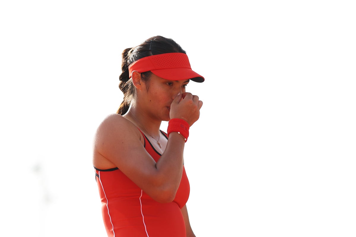 Emma Raducanu fightback unable to prevent French Open first round exit after first-set nightmare