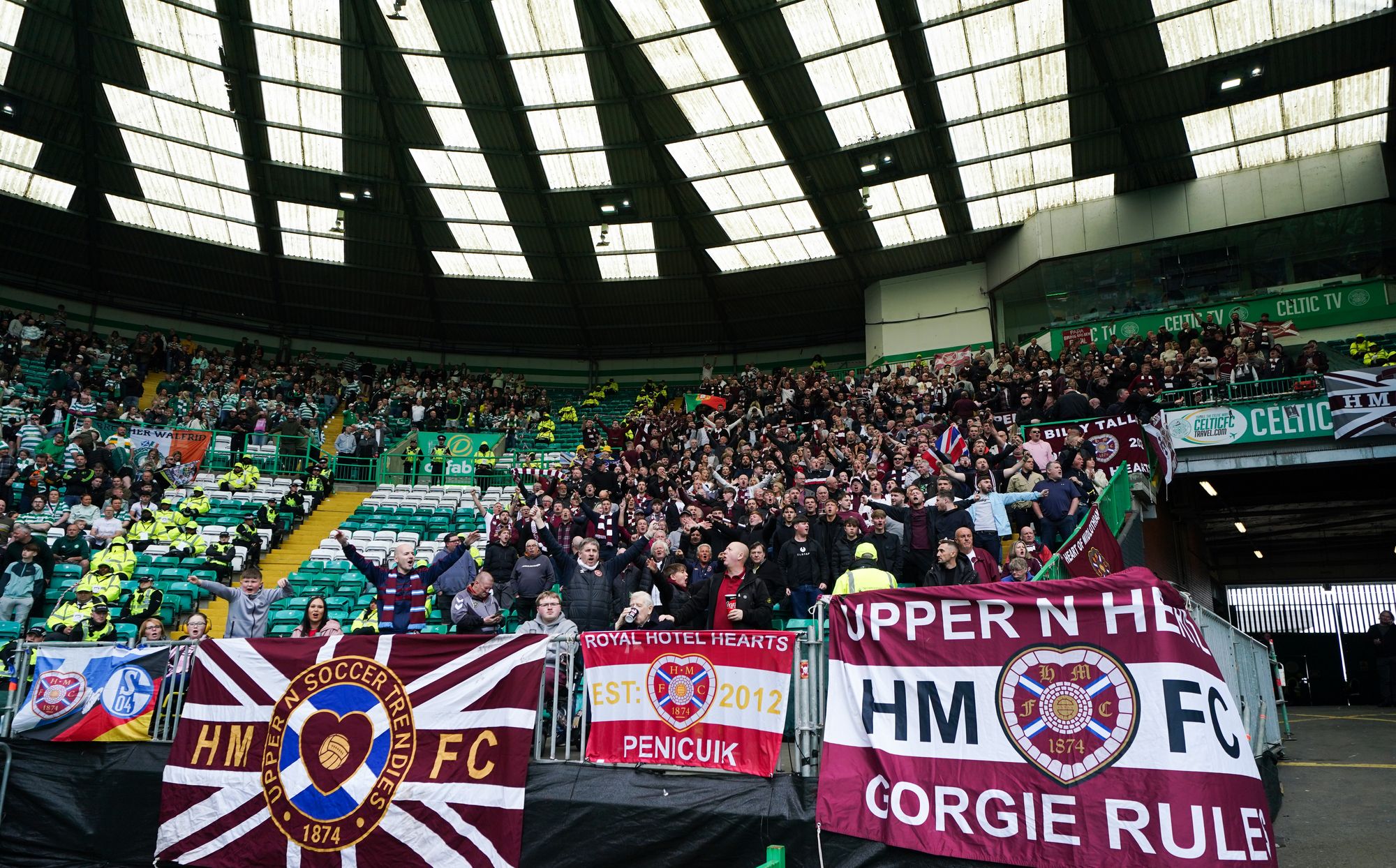 Celtic v Hearts LIVE: Scottish Premiership title goes down to final day as Derek McInnes makes huge call on Claudio Braga