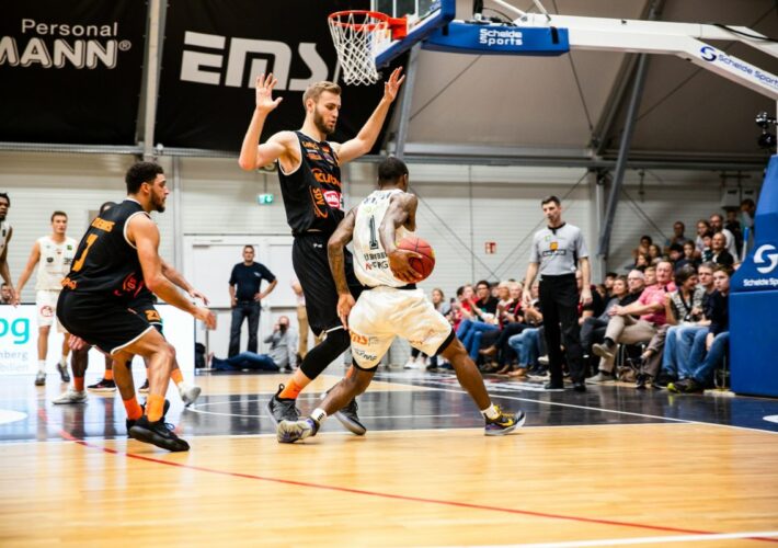 EuroLeague Roundup: Top Performances and Rising Stars of the Week