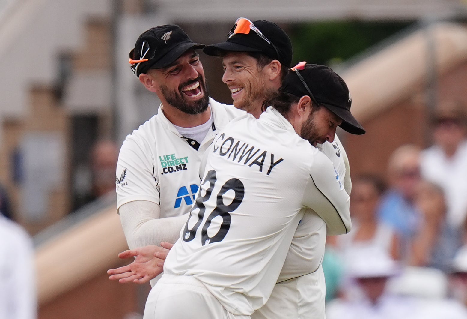 England v New Zealand LIVE: Ben Stokes bows out after stunning retirement as hosts near defeat