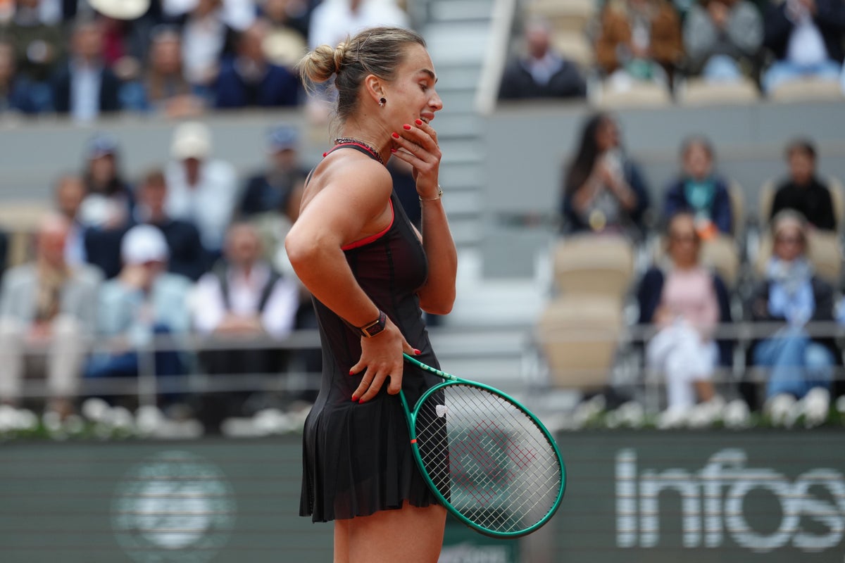 Aryna Sabalenka stunned by Diana Shnaider in French Open quarter-final