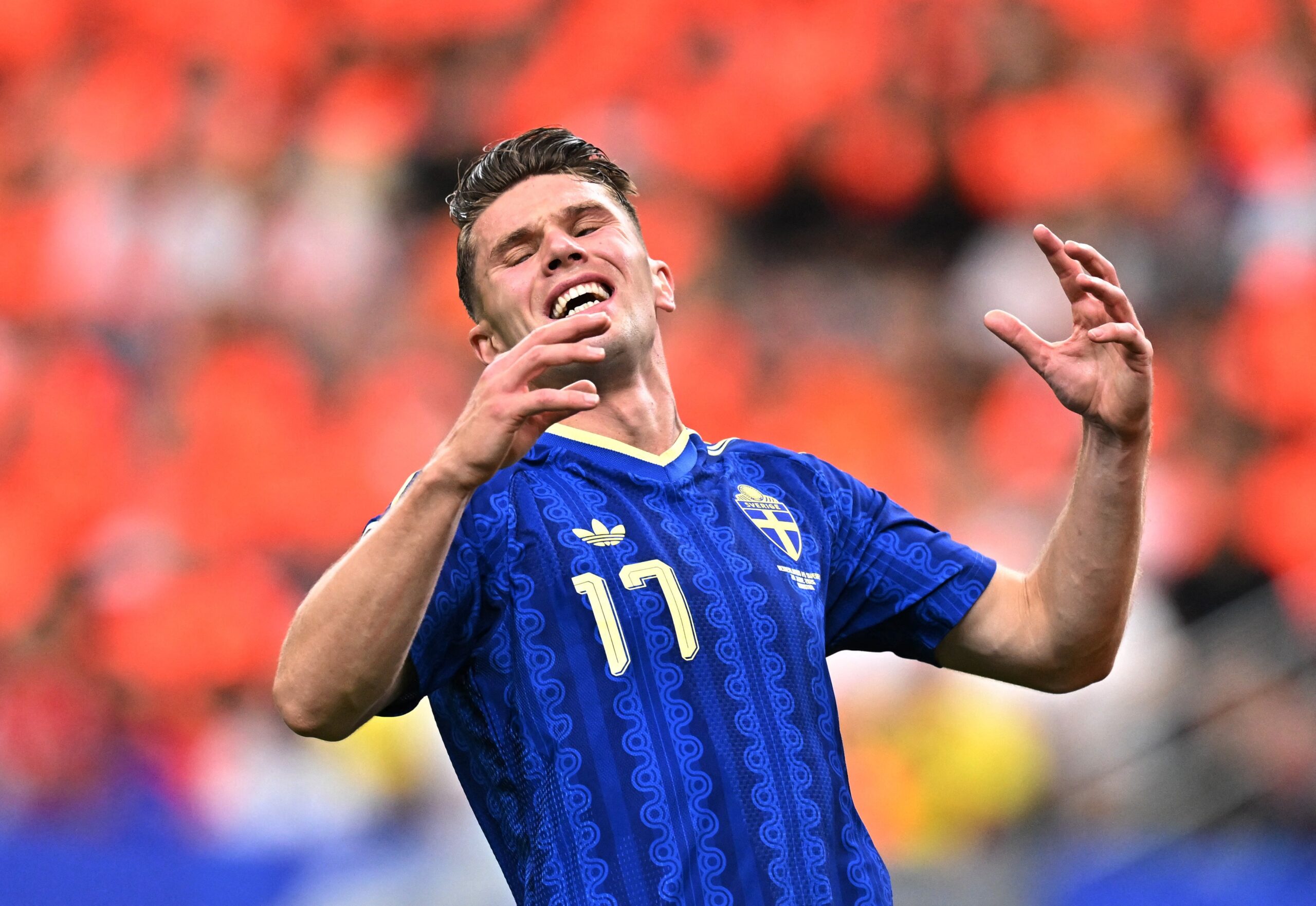 Japan v Sweden LIVE: World Cup Group F concludes with Graham Potter’s side at risk of early exit