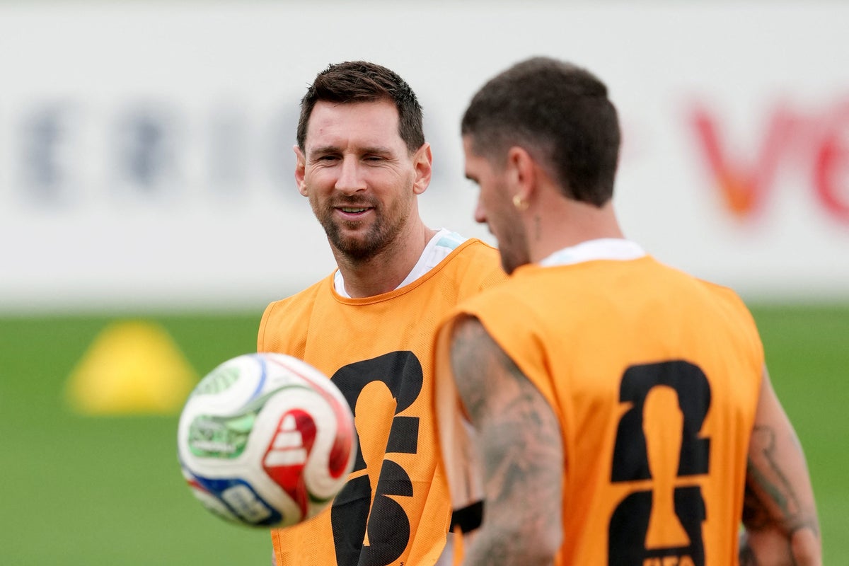 Jordan vs Argentina LIVE: Lionel Messi decision to be made as World Cup group stage reaches climax