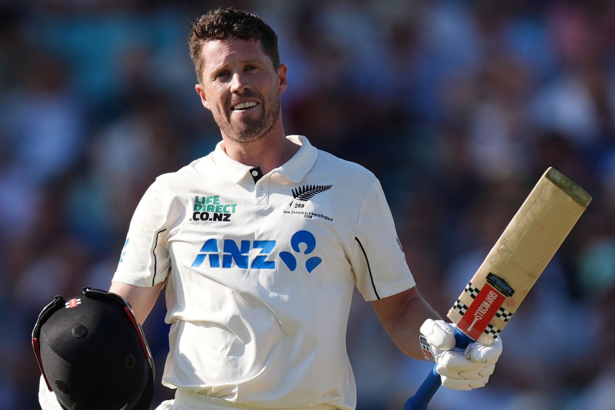 England errors prove costly as New Zealand take commanding lead