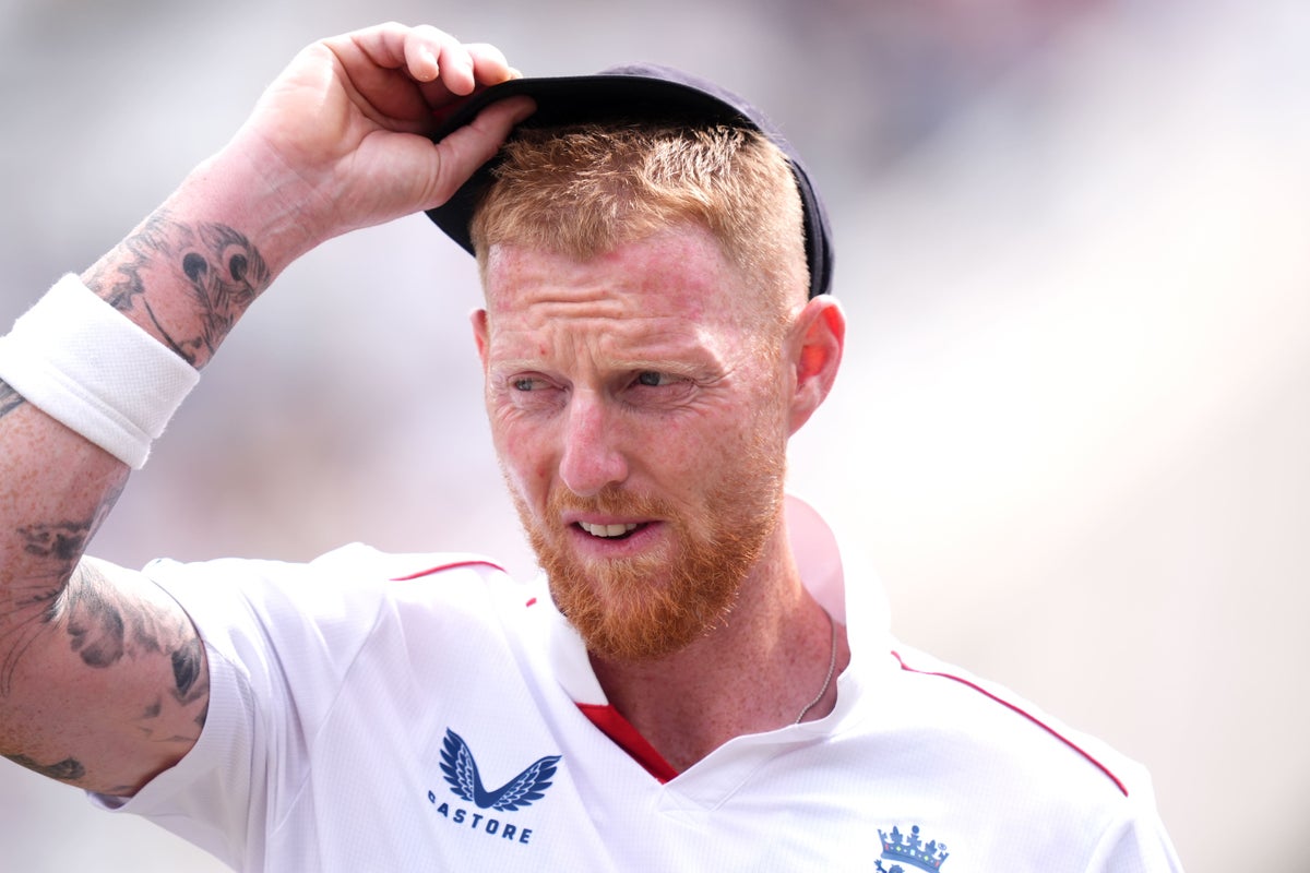 England on the back foot as 11 wickets fall on day three of deciding Test