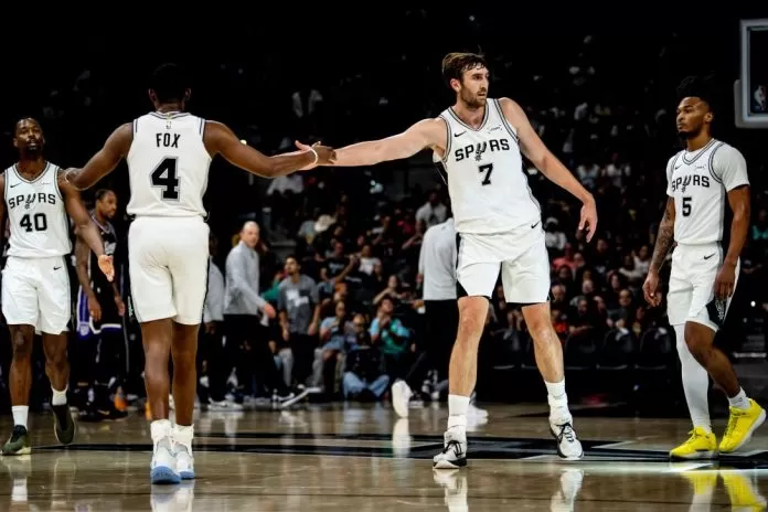 Knicks vs Spurs Game 5 injury report: Robinson, Kornet listed