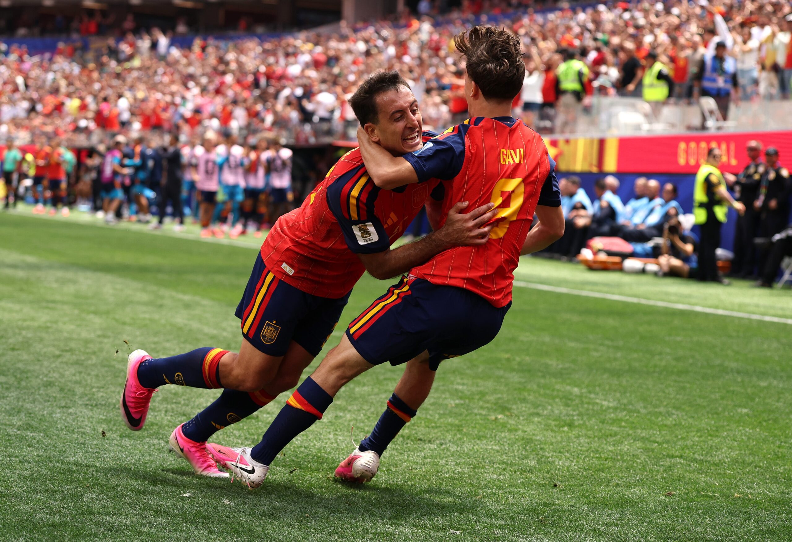 Spain vs Austria LIVE: Oyarzabal brace eases European champions through World Cup last 32