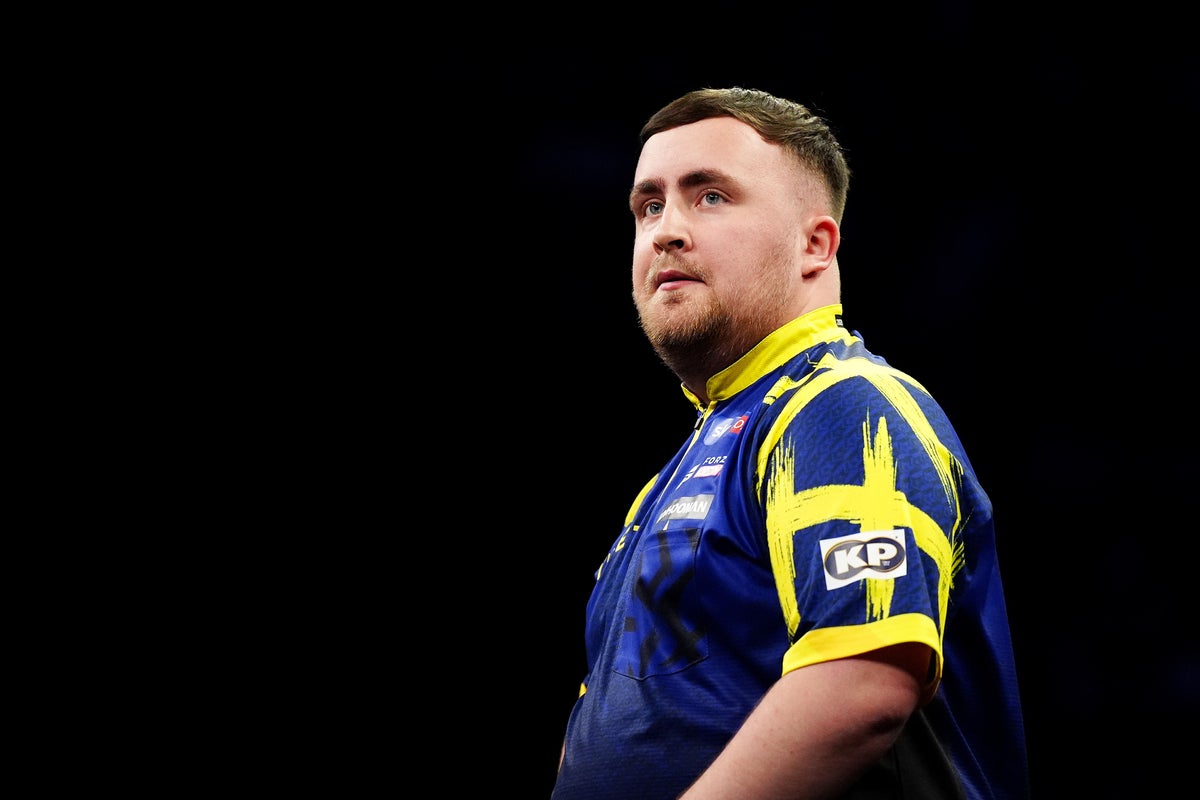 Luke Littler continues World Matchplay defence with win over Nathan Aspinall