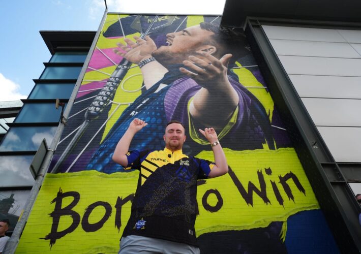 Luke Littler honoured with mural – after nan got early peek from passing bus