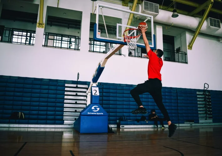 Prolonged Hangtime: The Artistry of Freedom Above the Rim