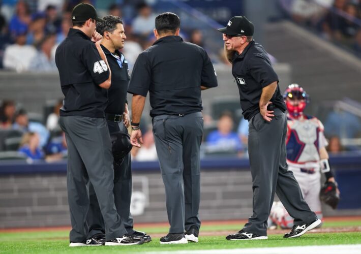 How did the Red Sox score a run without tagging up on a sacrifice fly?