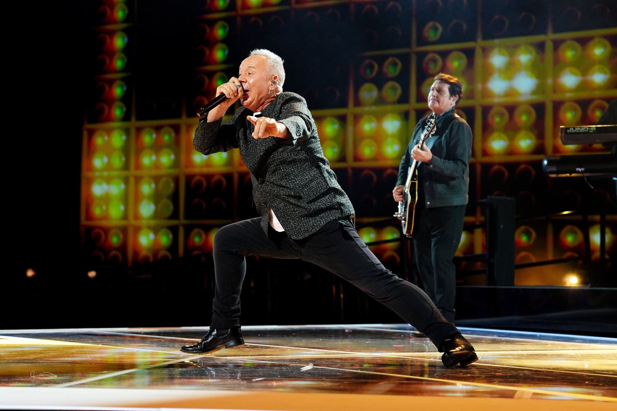 Commonwealth Games hailed ‘Alive and Kicking’ as Simple Minds close Glasgow 2026