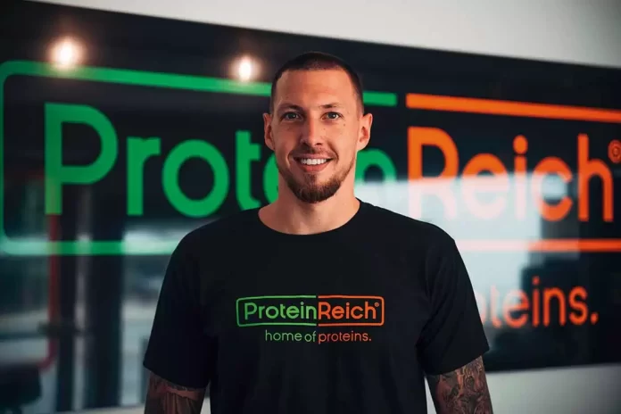 Daniel Theis
