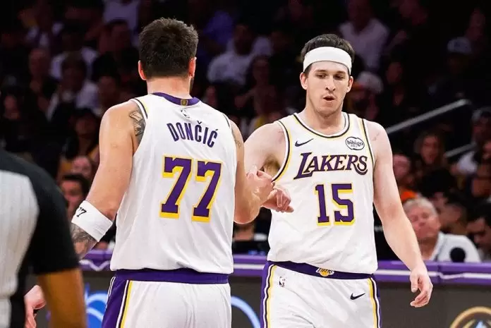Doncic, Reaves