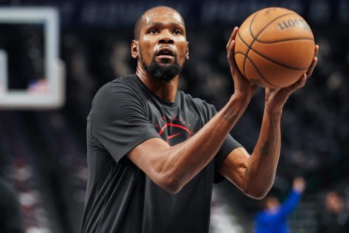 Kevin Durant scores huge Hugging Face return