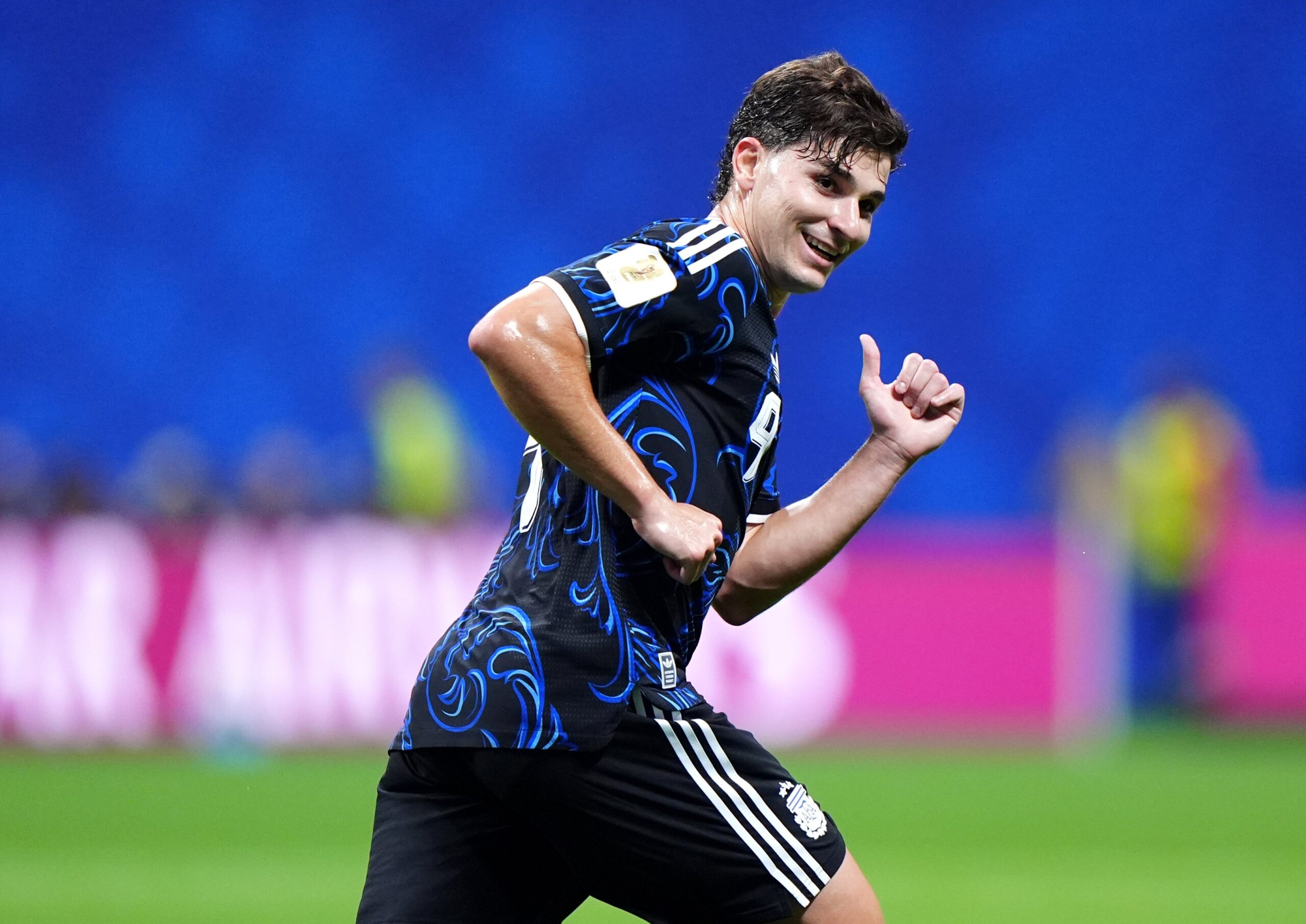 Transfer news LIVE: Arsenal eye Vinicius alternative, Man Utd want Barcelona star, Liverpool in Minteh bid