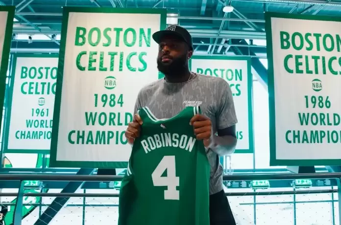 Mitchell Robinson
