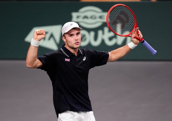 Arthur Fery and Toby Samuel help Great Britain close in on Davis Cup Finals