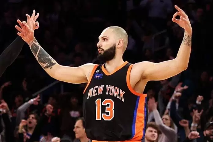Evan Fournier open to finishing career with Olympiacos