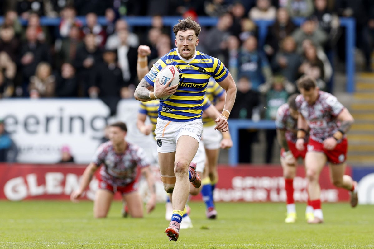 Warrington reach Betfred Super League semi-finals with victory over Hull KR